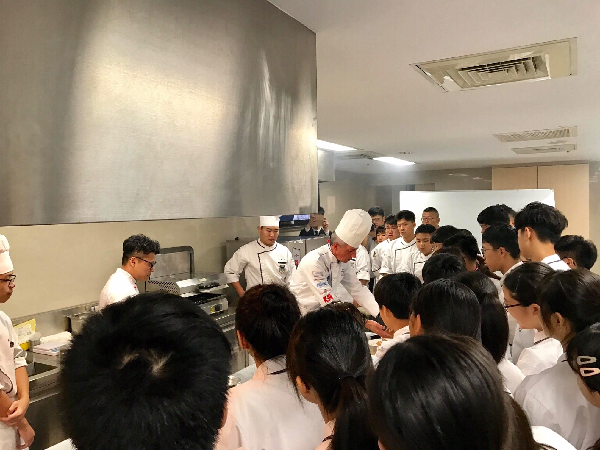 Chef Andy Demo at Partnership school in Taiwan
